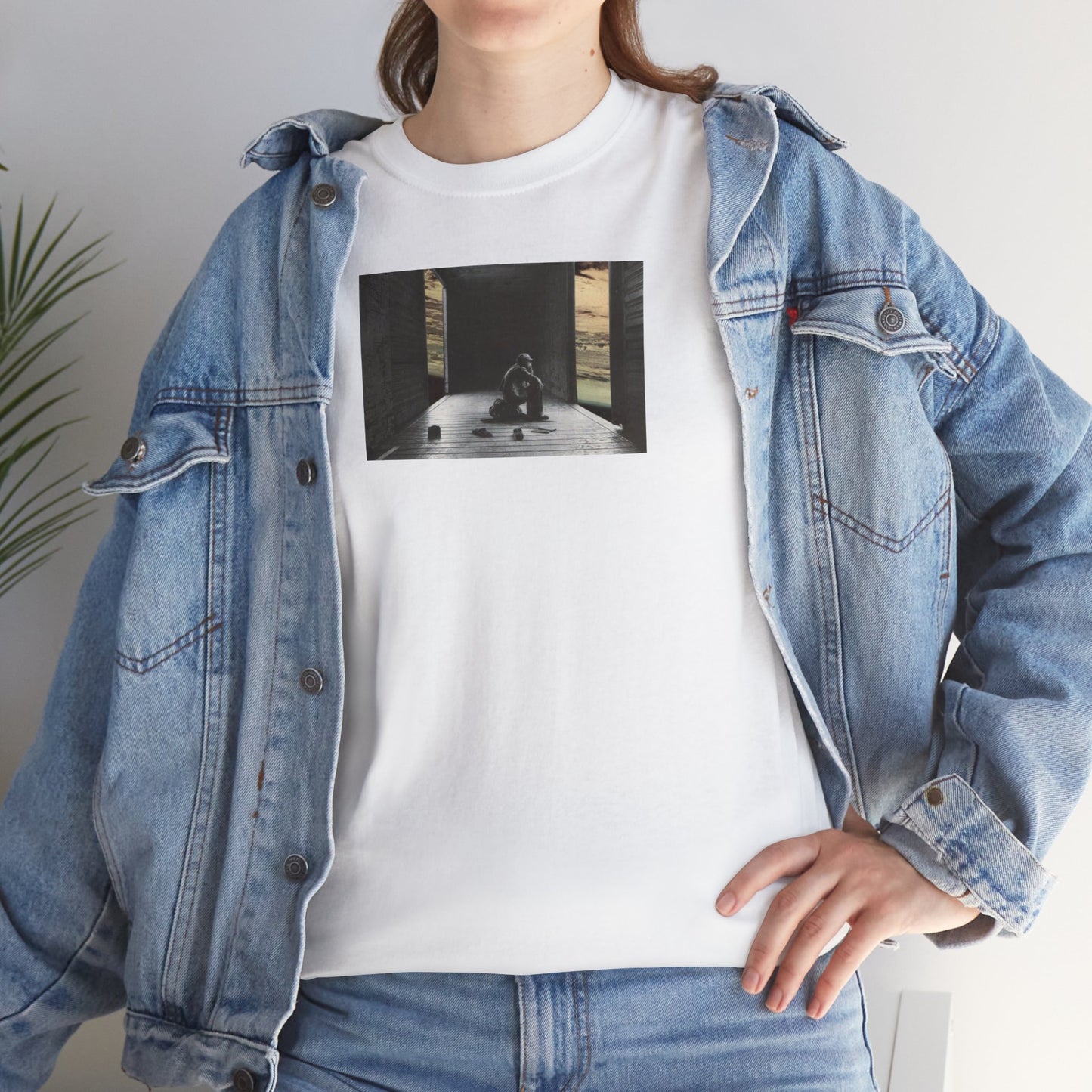 Moving Tee