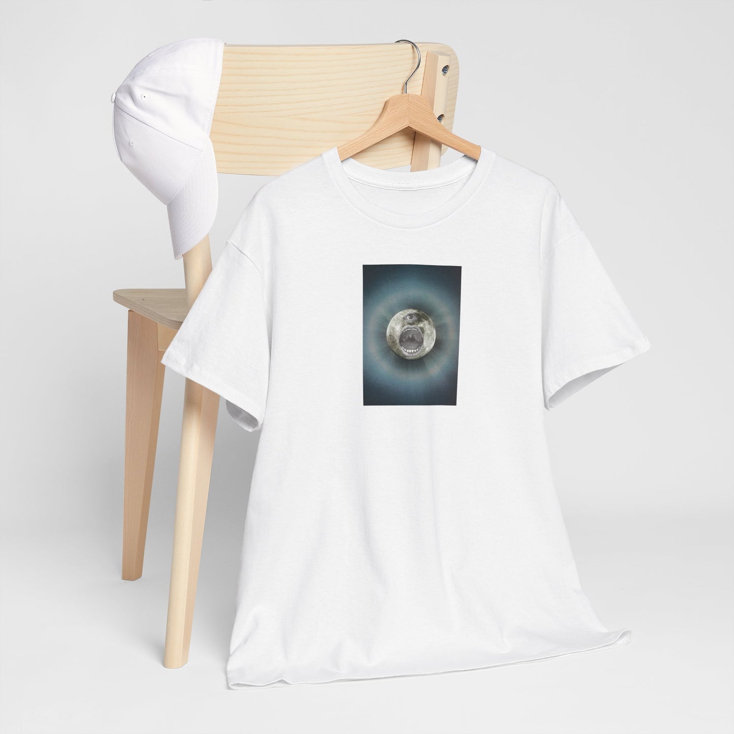 Moony Tee